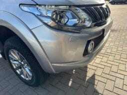 
MITSUBISHI L200 2.4 Barbarian Auto full									