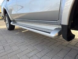 
MITSUBISHI L200 2.4 Barbarian Auto full									