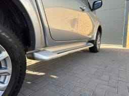 
MITSUBISHI L200 2.4 Barbarian Auto full									