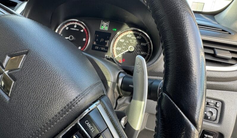 
MITSUBISHI L200 2.4 Barbarian Auto full									