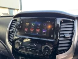 
MITSUBISHI L200 2.4 Barbarian Auto full									