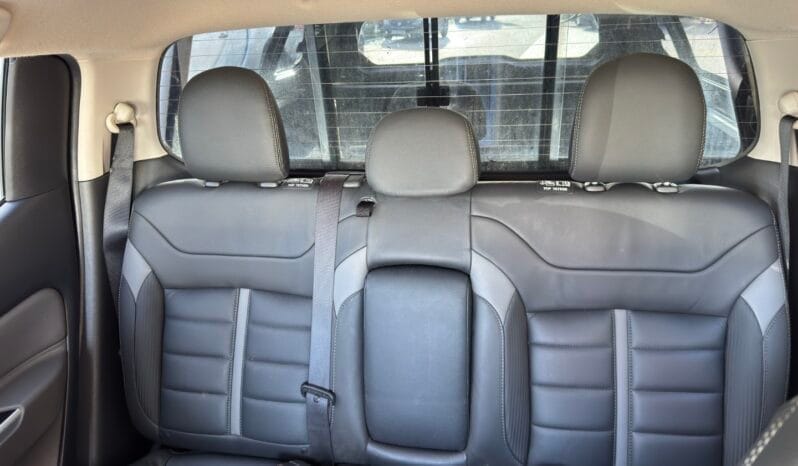 
MITSUBISHI L200 2.4 Barbarian Auto full									