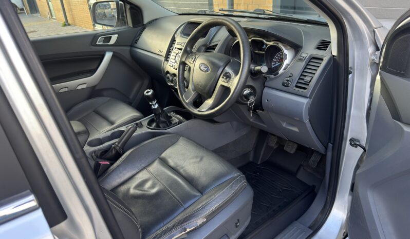 
FORD RANGER Limited 3.2 TDCi full									