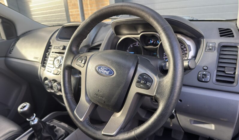 
FORD RANGER Limited 3.2 TDCi full									