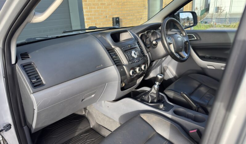 
FORD RANGER Limited 3.2 TDCi full									