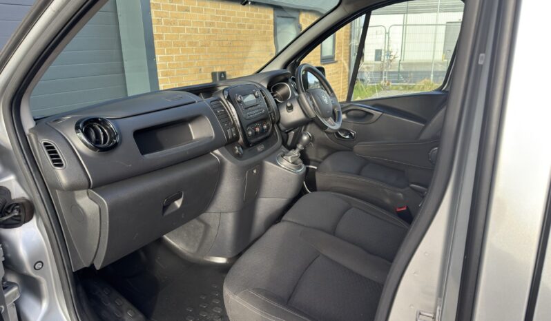 
VAUXHALL VIVARO 1.6CDTI Sportive LWB full									