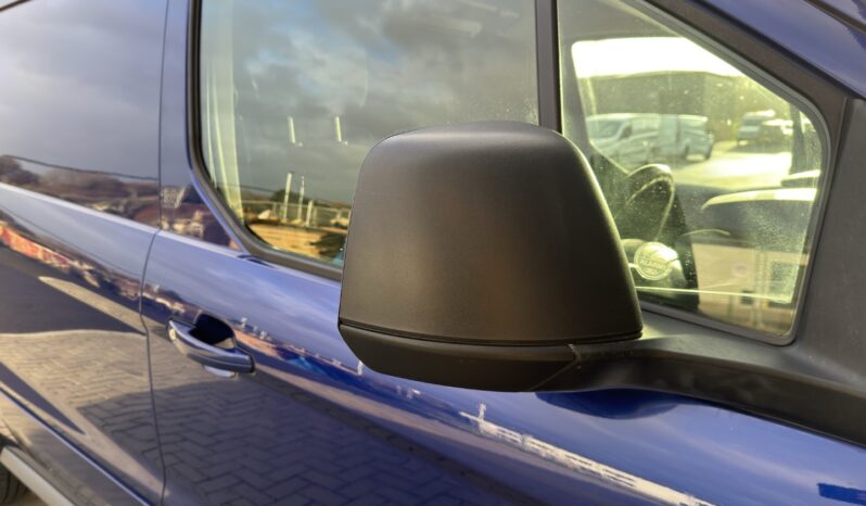 
FORD TRANSIT CONNECT 1.6 TDCi Limited full									