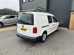 
VOLKSWAGEN CADDY MAXI 2.0 TDI Kombi Van full									