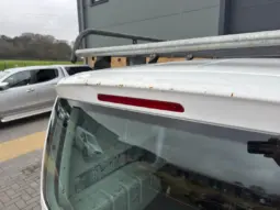 
VOLKSWAGEN CADDY MAXI 2.0 TDI Kombi Van full									