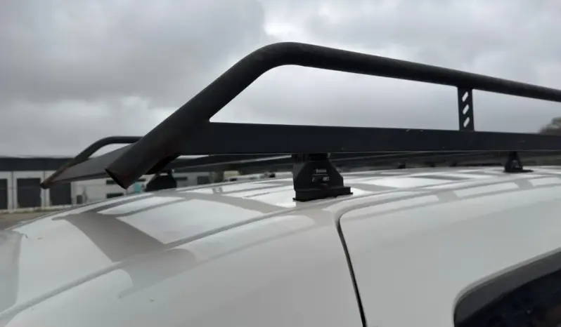 
VOLKSWAGEN CADDY MAXI 2.0 TDI Kombi Van full									