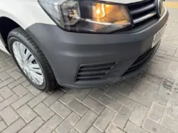 
VOLKSWAGEN CADDY MAXI 2.0 TDI Kombi Van full									