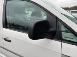 
VOLKSWAGEN CADDY MAXI 2.0 TDI Kombi Van full									