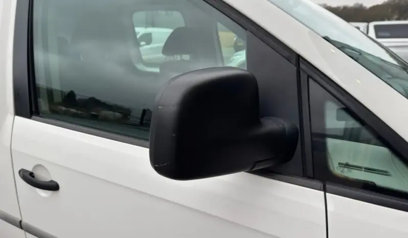 
VOLKSWAGEN CADDY MAXI 2.0 TDI Kombi Van full									