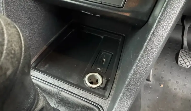 
VOLKSWAGEN CADDY MAXI 2.0 TDI Kombi Van full									