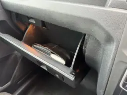 
VOLKSWAGEN CADDY MAXI 2.0 TDI Kombi Van full									