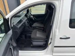 
VOLKSWAGEN CADDY MAXI 2.0 TDI Kombi Van full									