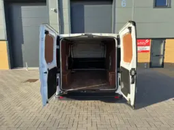 
Vauxhall Vivaro 1.6 CDTi 2900 Sportive full									