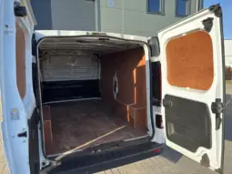 
Vauxhall Vivaro 1.6 CDTi 2900 Sportive full									