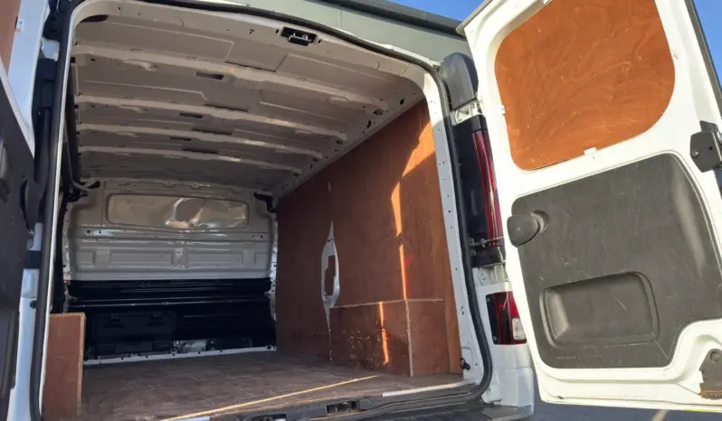 
Vauxhall Vivaro 1.6 CDTi 2900 Sportive full									