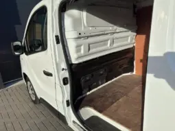 
Vauxhall Vivaro 1.6 CDTi 2900 Sportive full									