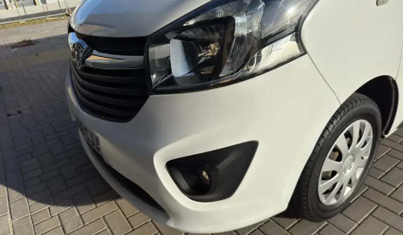 
Vauxhall Vivaro 1.6 CDTi 2900 Sportive full									