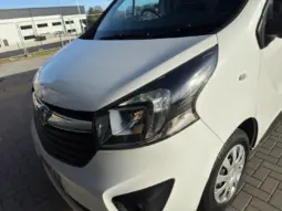 
Vauxhall Vivaro 1.6 CDTi 2900 Sportive full									