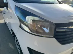 
Vauxhall Vivaro 1.6 CDTi 2900 Sportive full									