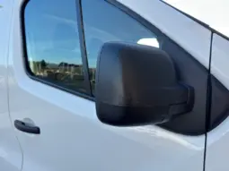 
Vauxhall Vivaro 1.6 CDTi 2900 Sportive full									