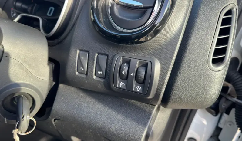 
Vauxhall Vivaro 1.6 CDTi 2900 Sportive full									