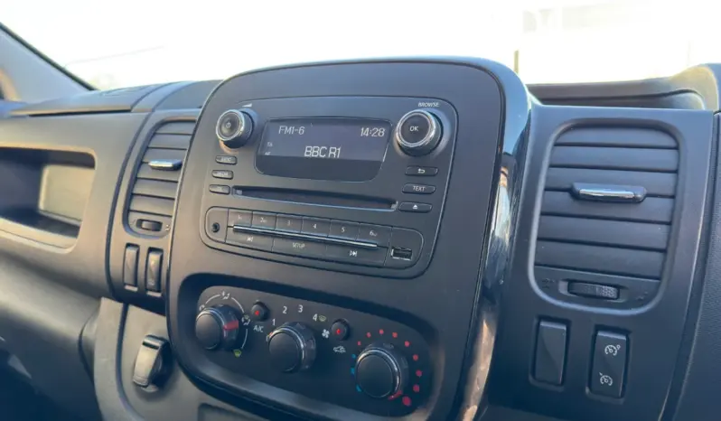 
Vauxhall Vivaro 1.6 CDTi 2900 Sportive full									