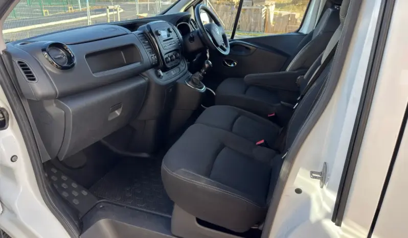 
Vauxhall Vivaro 1.6 CDTi 2900 Sportive full									