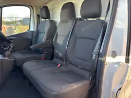 
Vauxhall Vivaro 1.6 CDTi 2900 Sportive full									