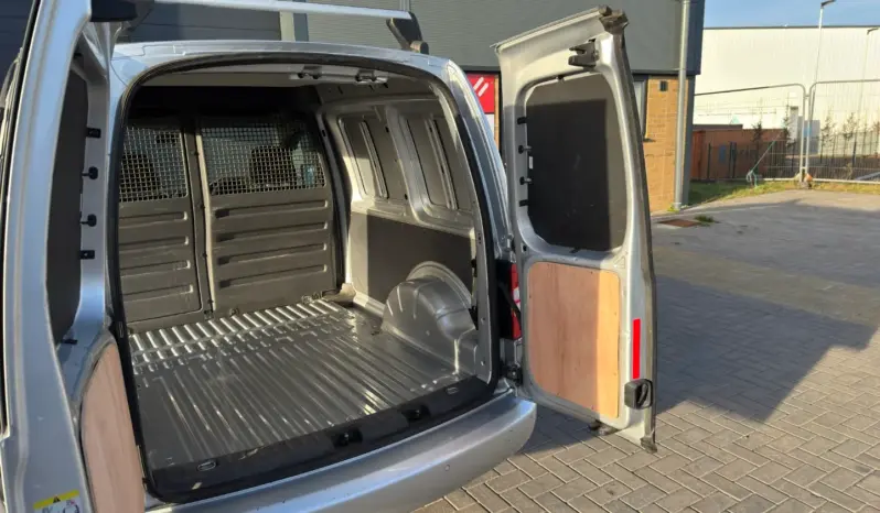 
VOLKSWAGEN CADDY 1.6 TDI Highline full									