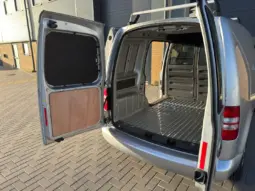 
VOLKSWAGEN CADDY 1.6 TDI Highline full									