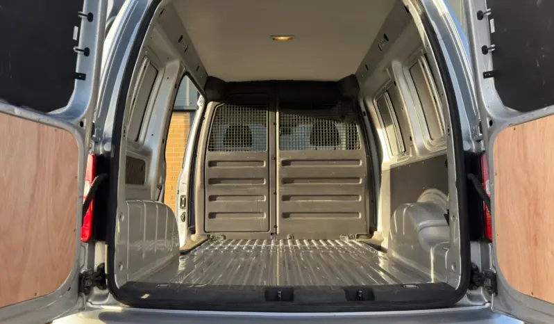 
VOLKSWAGEN CADDY 1.6 TDI Highline full									