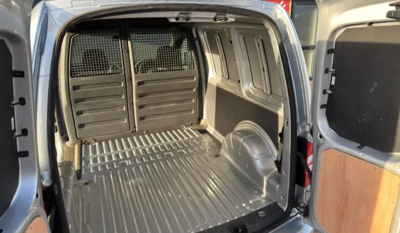 
VOLKSWAGEN CADDY 1.6 TDI Highline full									