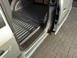 
VOLKSWAGEN CADDY 1.6 TDI Highline full									