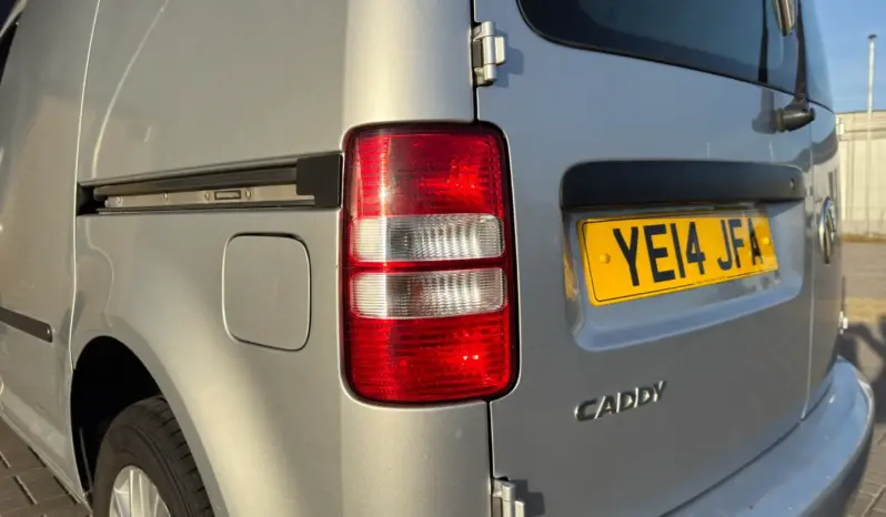 
VOLKSWAGEN CADDY 1.6 TDI Highline full									