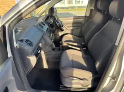 
VOLKSWAGEN CADDY 1.6 TDI Highline full									