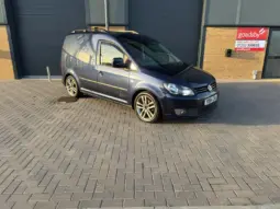 
Volkswagen Caddy 1.6 TDI Highline full									