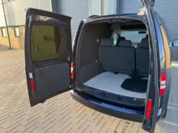 
Volkswagen Caddy 1.6 TDI Highline full									