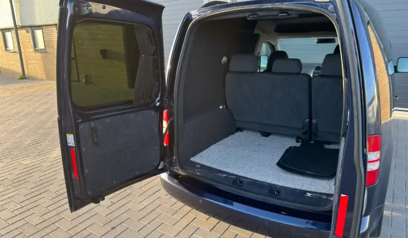 
Volkswagen Caddy 1.6 TDI Highline full									