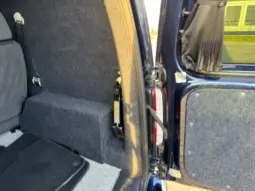 
Volkswagen Caddy 1.6 TDI Highline full									