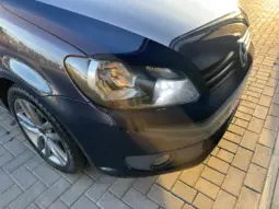 
Volkswagen Caddy 1.6 TDI Highline full									