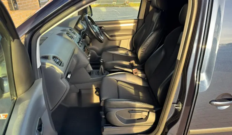 
Volkswagen Caddy 1.6 TDI Highline full									