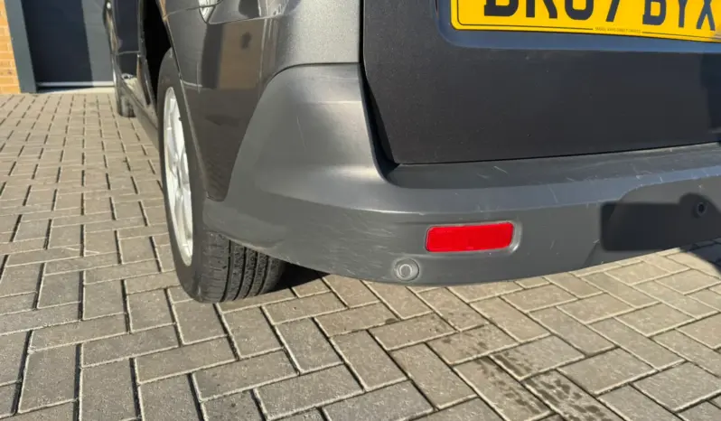 
FORD TRANSIT CONNECT 1.5 TDCi Limited full									