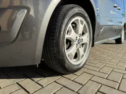 
FORD TRANSIT CONNECT 1.5 TDCi Limited full									