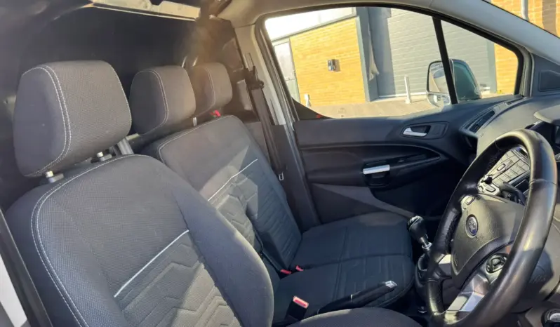 
FORD TRANSIT CONNECT 1.5 TDCi Limited full									