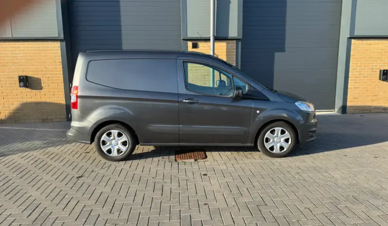 
Ford Transit Courier 1.6 TDCi Trend full									