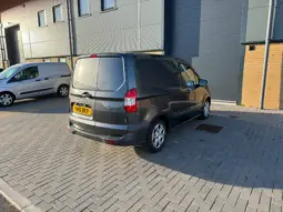 
Ford Transit Courier 1.6 TDCi Trend full									